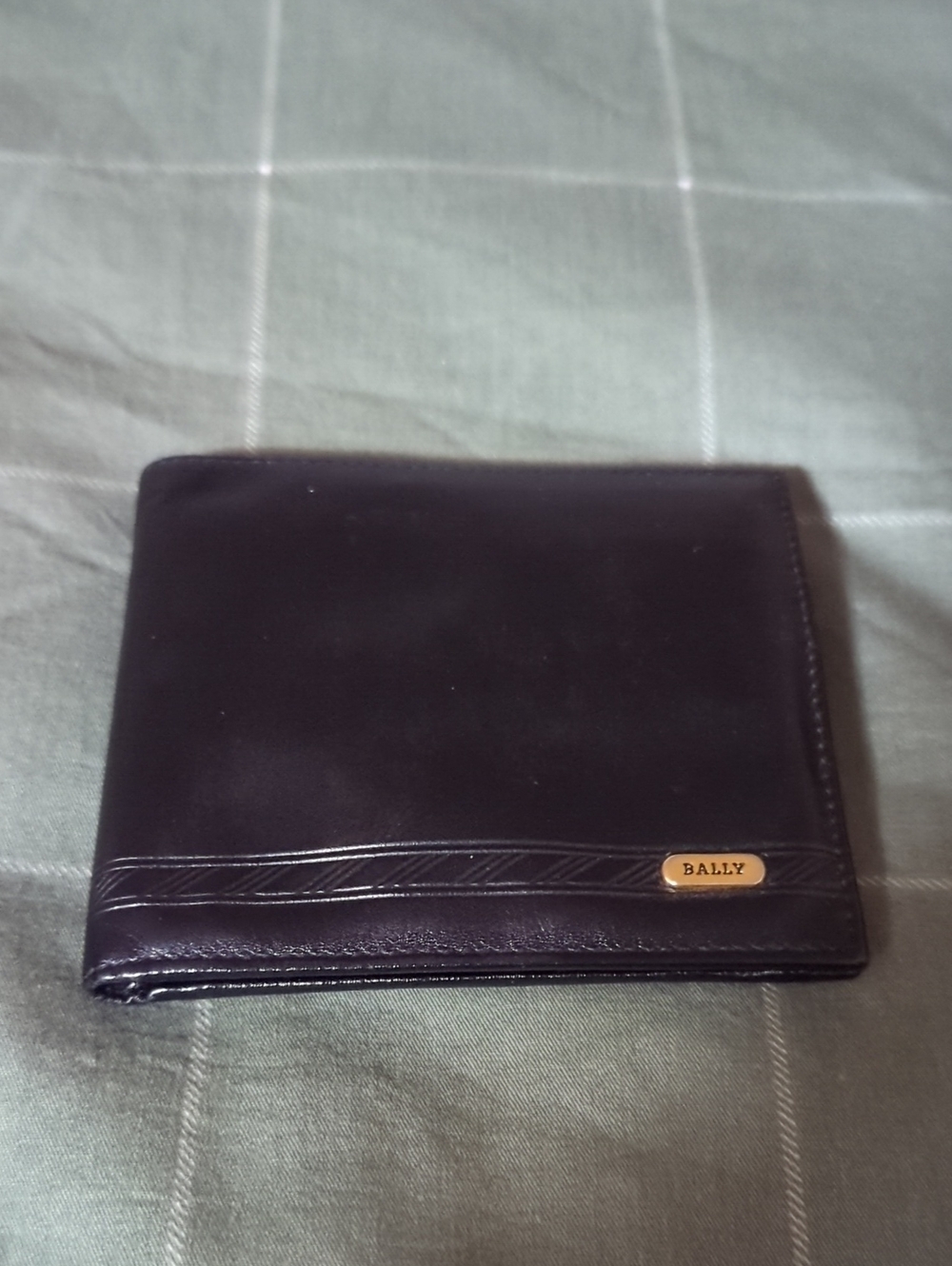Dark Brown Leather Bi-Fold Wallet